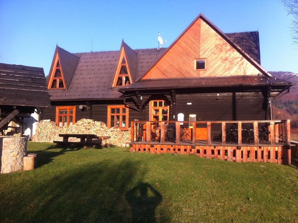 Penzion Manin Povazska Bystrica Exterior photo